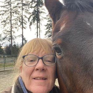 Meet your Posher, Denise